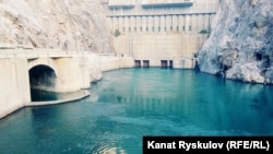 Токтогульская ГЭС, архивное фото.