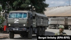 Російські військові у Мелітополі, липень 2022 року