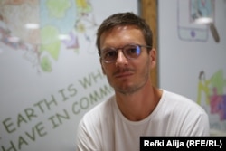 Sërxhan Kovaçeviq, regjisor nga Zagrebi i Kroacisë.