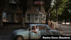 Животот меѓу два огна: додека Русите се приближуваат