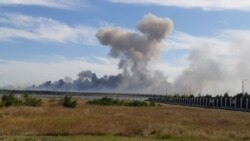 Mai multe explozii s-au auzit din direcția unei baze aeriene militare rusești de lângă Novofedorivka, Crimeea (Foto: Reuters)