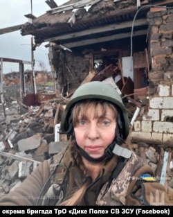 «Комбат нам передав, що поруч, через один будиночок, зайшла ДРГ десь в кількості чотирьох чоловік. І нам треба було їх знищити – не дати їм закріпитися на цій ділянці», – Світлана