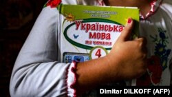 У школах на окупованих територіях з 1 вересня офіційно перестануть проводити уроки української мови