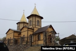 Biserica din Vadul lui Isac.