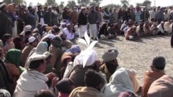 د بکاخېلو خلکو د ګیسو لپاره مظاهره وکړه