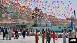 تصویر آرشیف: جشن نوروز و میله سال نو در دامنه تپه کارته سخی کابل