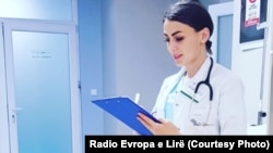 Hatixhe Avdyli, infermiere.