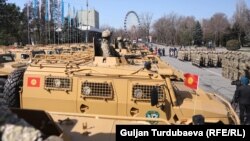 Бронеавтомобили «Тигр». Бишкек. 25 марта 2022 года.