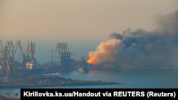 2022 წლის მარტში უკრაინის თავდაცვის ძალებმა აზოვის ზღვაში, ქალაქ ბერდიანსკის პორტში რუსეთის დიდი სადესანტო გემები „სარატოვი“ და „ორსკი“ გაანადგურეს.