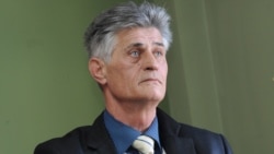 Profesor Rastoder (na fotografiji) smatra da intelektualno određenje prema vrednosnim sudovima dovodi intelektualce u rizik da budu šikanirani