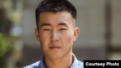 Темир Моконов.