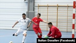 "Президенттин администрациясы" жана "Жогорку Кеңеш" командаларынын ортосундагы беттеш. Архив