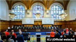 Перед початком засідання і представлення аргументів українською стороною в Міжнародному Суді ООН в Гаазі 4 червня 2019 року