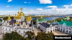 Комісія заповідника опечатала корпуси №63, №64, які використовували як навчально-адміністративні приміщення