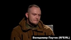 Олександр розповідає про брата