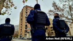Pjesëtarë të Policisë së Kosovës në veri të Mitrovicës, dhjetor 2022.