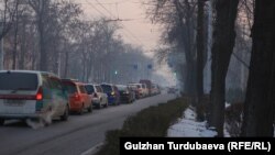 Одна из улиц Бишкека. 