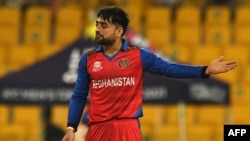 راشد خان توانسته در وقت کم ریکاردهای زیادی را در نیای کریکت بشکند و یا به آن برسد