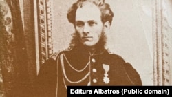 Carol Davila e cel care a pregătit serviciul sanitar militar ce a salvat vieți ale soldaților români pe frontul Războiului de Independență. S-a asigurat că există echipamente, oameni pregătiți și o etică medicală cu nimic mai prejos de cea învățată la cele mai importante școli de medicină din lume.