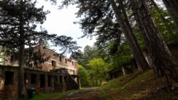 Kompleksi i hotelit "Iliria" në Deçan