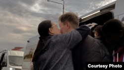 Мобилизацияга тартылган жарандар. (сүрөттүн макаланын каарманы менен байланышы жок)