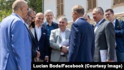 Niciun politician de la PNL și nici președintele Klaus Iohannis nu au spus nimic despre confirmarea de către Universitatea Babeș-Bolyai a plagiatului lui Lucian Bode. 