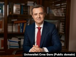 Rektor Vladimir Božović , jedan od osnivača portala in4s koji po saznanjima SAD širi dezinformacije po nalogu Kremlja