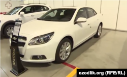 Өзбекстанда чыгарылган "Шевроле" унаасы. Иллюстрациялык сүрөт.