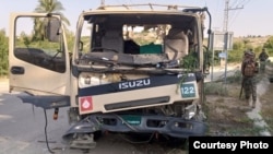 د شمالي وزيرستان د چارواکو په وینا، د پوځ د سرتېرو موټر زري (بم پروف) وو نو ځکه په دغه ځانمرګي برید کې پوځيان نه دې وژل شوي ــ انځور له ارشیفه