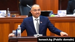 Нурланбек Шакиев.