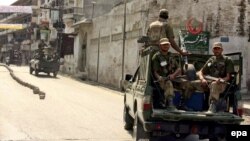 د پاکستان پوځ سرتېري په سوات کې د ګزمې پر مهال - انځور له ارشیفه. 