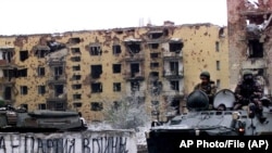 Йохийначу Соьлжа-ГIала оьрсийн салтий, 2004 шо