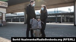 Зачинений на карантин залізничний вокзал у Києві