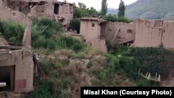 په اورکزیو کې د عملیاتو له وجې ړنګ شوي کورونه - پخوانی انځور 