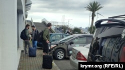 Пасажири, які приїхали потягом Тбілісі-Батумі