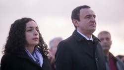 Kosova paguan shtrenjtë për ‘egot’ e liderëve
