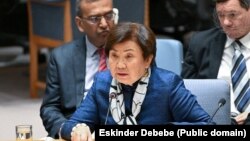 د افغانستان لپاره د ملګرو ملتونو ځانګړې استازې، روزا اوتنبايووا د امنيت شورا په غونډه کې 