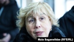 გიული ალასანია