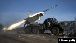 Українська РСЗВ біля Соледара завдає ураження російським військам