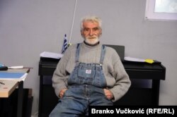 Živan Mirkonj kaže da je penzija od oko 280 evra dovoljna tek da se podmire računi.