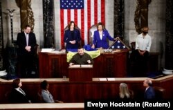 Președintele Ucrainei, Volodimir Zelenski, vorbește în fața Congresului SUA pe 21 decembrie 2022.