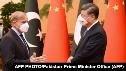 د چین او پاکستان ګډ بیان وايي ولسمشر شي او وزیراعظم شریف د سیپیک پر پروژو بحث وکړ - د نومبر دویمې انځور.