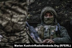 Українські військові на передових позиціях під Бахмутом, Донецька область