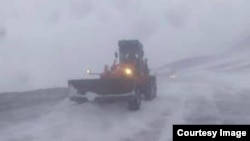 Төө-Ашуу, Бишкек-Ош жолу.  Иллюстрациялык сүрөт. 