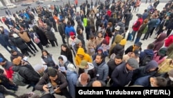 Акцияга чыккандар. 
