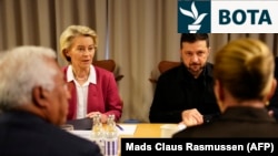 Presidenti ukrainas, Volodymyr Zelensky me presidenten e Komisionit Evropian, Ursula von der Leyen.