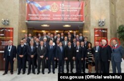 Демченко поруч із генпрокурором Пшонкою, втікачем до Росії після Революції гідності