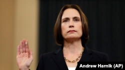 Фіона Гілл у Вашингтоні, 21 листопада 2019 року, під час публічних слухань щодо імпічменту Дональда Трампа