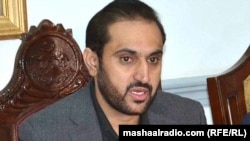 د بلوچستان نوي ټاکل شوي اعلا وزير عبدالقدوس بزنجو وایي د بلوچستان د مشرانو په ملتیا به له "مرورو بلوڅانو" سره به خبرې کوي. 