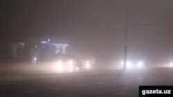 Тошкентда кузатилган чанг бўронидан лавҳа (архив сурати)